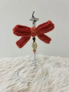 かぎ編み　リボン　チャーム　キーホルダー