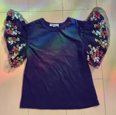 ☆袖口お花フリルTシャツ☆のサムネイル