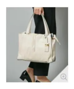 Item thumbnail for item e56ae81e-0c1e-4700-b3a0-aea1bc488481