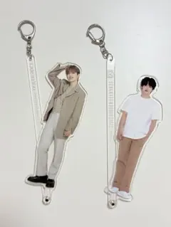 ドギョム SEVENTEEN アクリルスティック セット - メルカリ