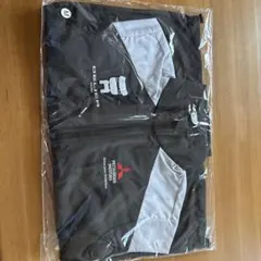 新品未使用品 三菱 デリ丸 白黒ウインドブレーカー 非売品 Mサイズ デリカミニ