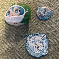 初音ミク　キーホルダー　缶バッチ　セット