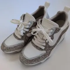 【美品】+dianaホワイト/シルバー ラメスニーカー