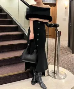 〖 rienda 〗2WAYフェイクファーマーメイドニットワンピース