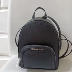 新品タグ付きマイケル・コースリュックブラックスモール