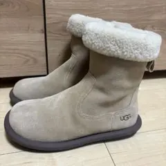 UGG★新品未使用★スノーブーツ ベージュ スエード 35