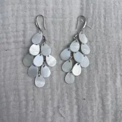 No.1467-G シェルとホログラム☆ピアス・イヤリング(ブラウン系