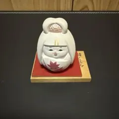 博多人形の少女 手のひらサイズのサムネイル