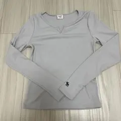 アバクロ　トップス　tシャツ　長袖　カットソー