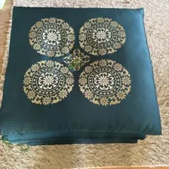 お客様用　ダークグリーン 花柄 座布団 房飾り付き