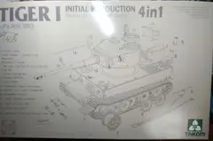 タコム　ティーガーⅠ極初期型　502戦車大隊　未組立新品　4in1のサムネイル
