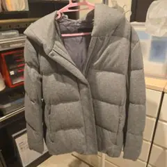 グレー フード付きダウンジャケット