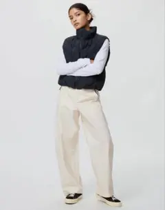 美品　ユニクロ　ジャージーバレルレッグパンツ オフホワイト L UNIQLO