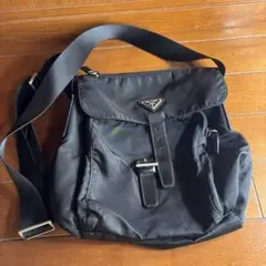 PRADA ブラック ショルダーバッグ