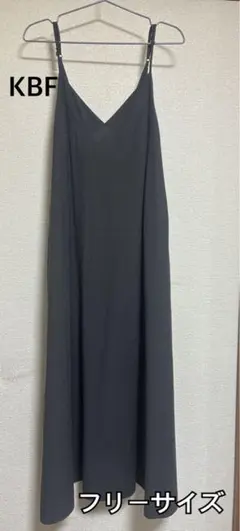 KBF フレアストラップマキシワンピースのサムネイル