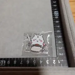 ちいかわレストラン　お待たせしました！！アクリルスタンド あのこ 配膳ロボット