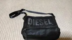 DIESEL】ユニセックス ナイロン モノグラム ミニメッセンジャーバッグ