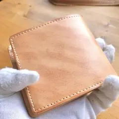 定価13,893円】 名品 栃木レザー 本革 二つ折り財布 ヌメ革 ベージュ 