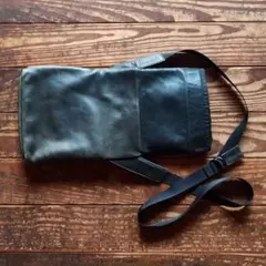 AGNES.B BOYAGE leather/zip BAG blackのサムネイル