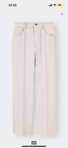 GU ストレッチライトベージュパンツ Mサイズ