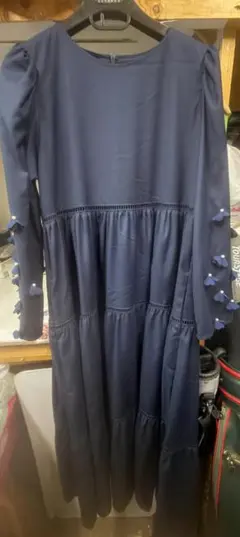 ☆展示品・タグなし≪女性用・ワンピース・ドレス≫紺