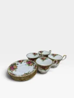 Royal Albert Old Country Roses カップ＆ソーサーのサムネイル