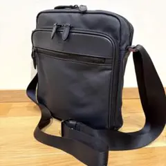 美品✨タケオキクチ ショルダーバッグ ネイビー縦型 スクエア型肩掛け 日本製