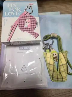 ★正規品★ラブブ イニシャル アルファベット キーリング【V】