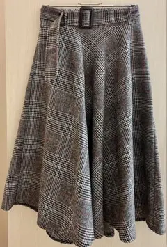 ベルト付チェックスカート