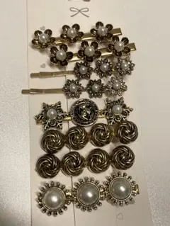 ゴールド 花とパールのヘアピン・クリップ　5種8個セット【まとめ買い200円】