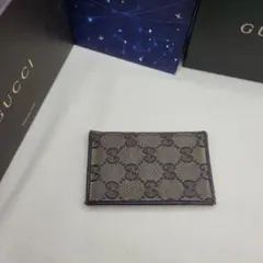GUCCIカードケース