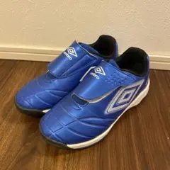 アンブロ　トレーニングシューズ
