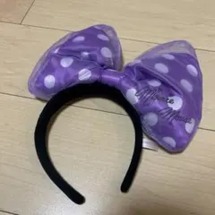 ミニーマウス　カチューシャ　紫　水玉