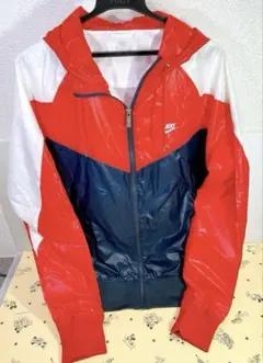 Nike ウィンドブレーカー 赤/青/白