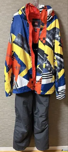 QUIKSILVER スノーボードウェア(大人用)