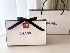 シャネル　2026 バレンタイン限定ラッピング　チャーム
