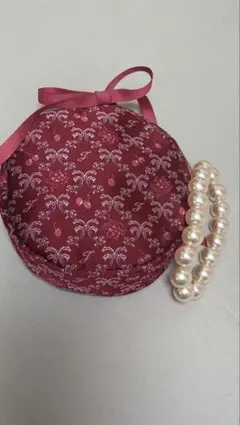 ジルスチュアート　クリスマスコフレ　ポーチのサムネイル