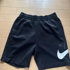 NIKE SB ショートパンツ ブラックのサムネイル