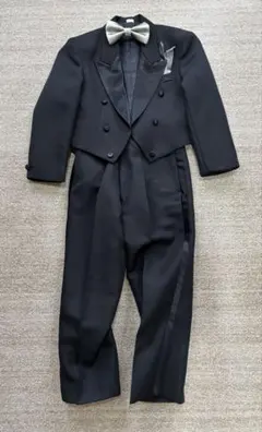 【110-120】男の子 フォーマル タキシード 4点セット 発表会 結婚式