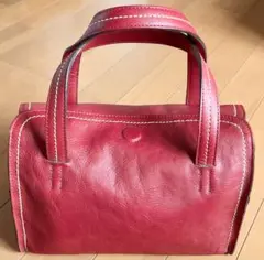 赤 レザー ハンドバッグ ファスナーポケット付き