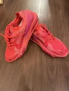 Nike フォンタンカエッジ　スニーカー