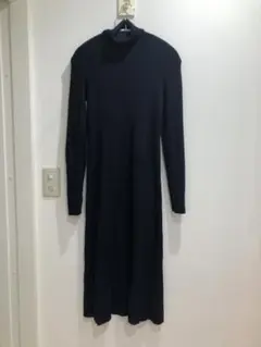 ユニクロ　UNIQLO リブタートルネックワンピース リブ　ニットワンピース