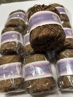 リッチモア 襲　絹100% 毛糸 ブラウン系 20g 約80m 10玉