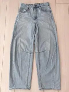 GU バレルレッグジーンズ　Sサイズ
