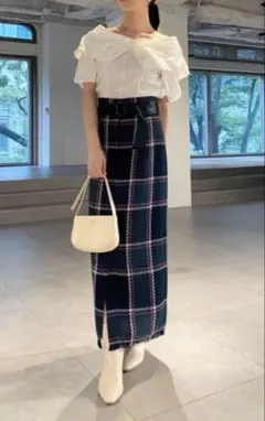 お値下げ可【新品】スナイデル ベルティッドロービングチェックタイトスカート