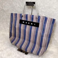 Item thumbnail for item 15777dff-da1d-452e-8f5a-89846c8f3360