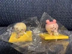 松屋　ちいかわ　フィギュア　古本屋(カニ) ラッコ　セット売り