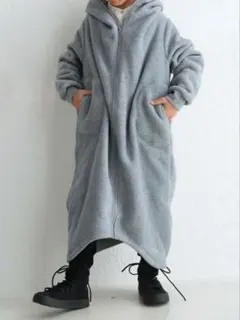 【完売品】人気商品 アンティカ　ジップダブルボアコート 130 グレー