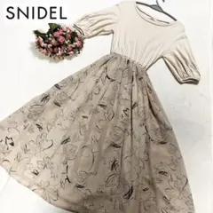 snidel Oバック ドッキング ワンピース 〔フリーサイズ〕