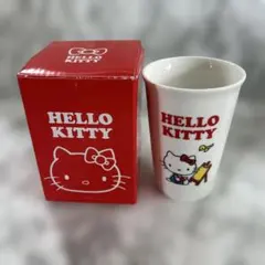 未使用　2011年　HELLO KITTY マグカップ 陶器製 箱付き
